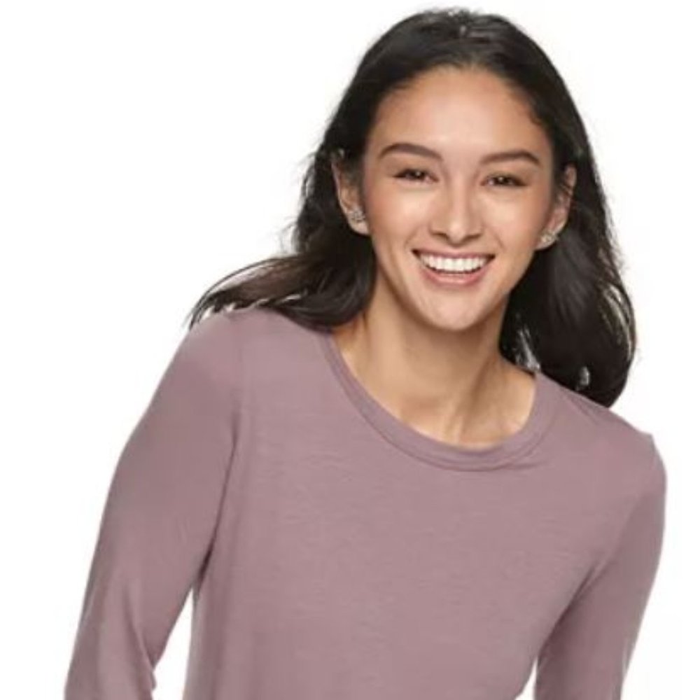 Juniors SO Favorite Crewneck Long-Sleeved Tee